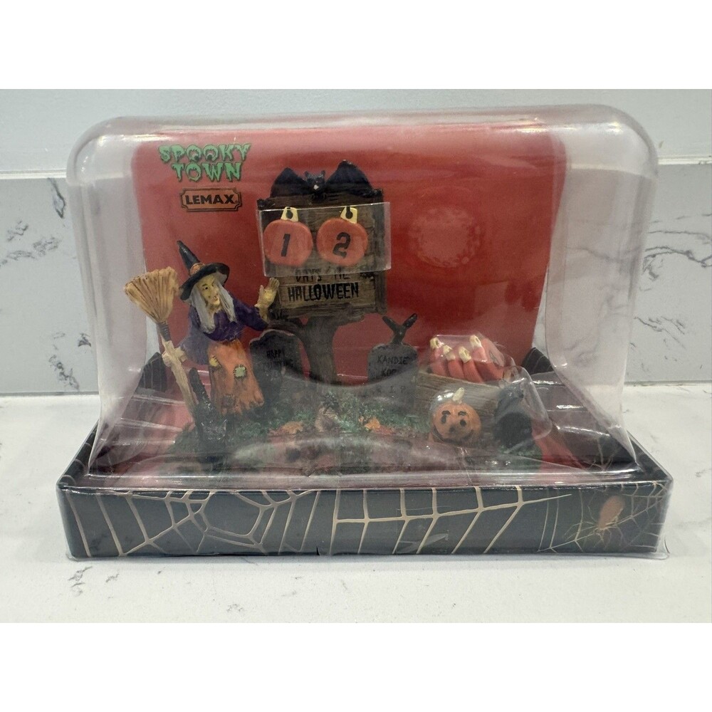 Lemax Spooky Town Witch Graveyard Countdown To Halloween Figurine 2011 NEW
